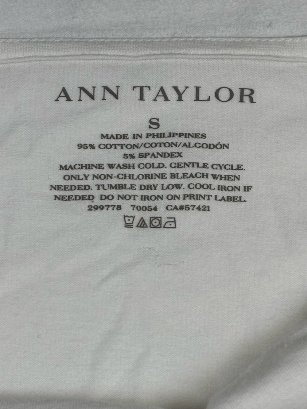 Ann Taylor Cream Cowl Neck Long Sleeve Top small - Picture 4 of 5